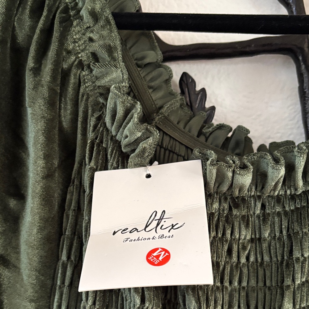 NEW- Elegant Velvet Green Smocked Dress - Picture 2 of 4